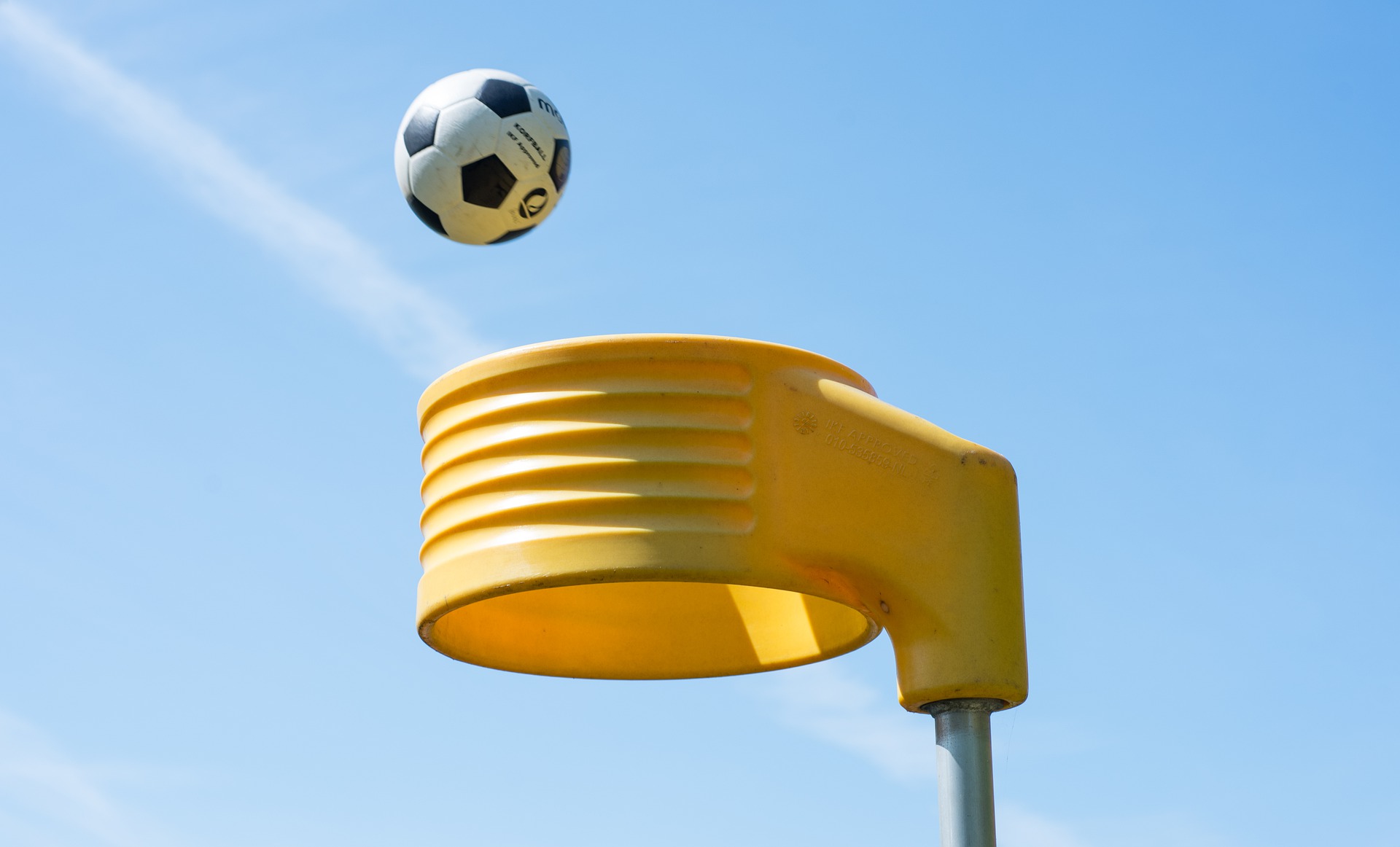 Competitie gaat door! Trainen helaas niet!